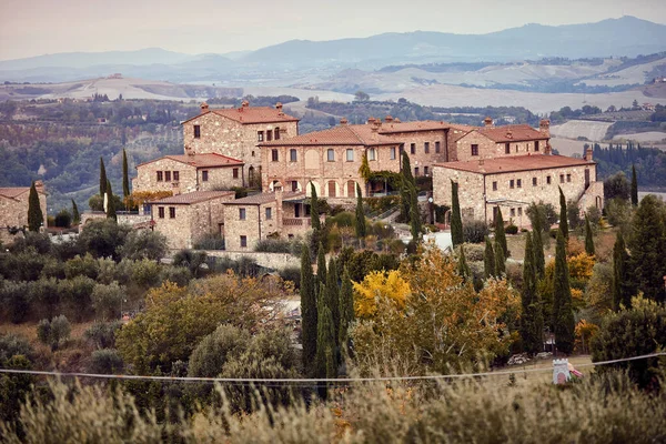 Conac de lux casa de familie pe vinărie podgorie — Fotografie, imagine de stoc