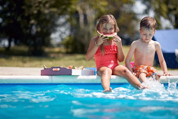 Happy Children Have Fun Pool Eating Watermelon — Stock Photo, Image