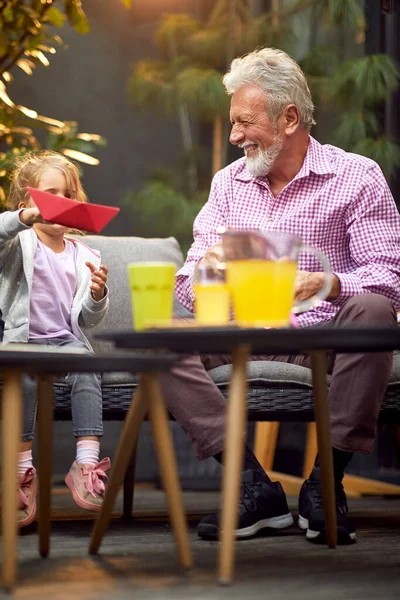 Grandfather Enjoying His Granddaughter Sitting Outdoor Soda Smiling Looking Her — Stock Photo, Image