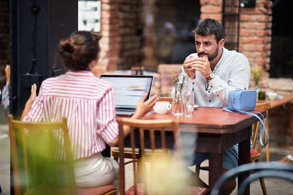 Young Couple Having Heavy Discussion Cafe — Stock Photo, Image