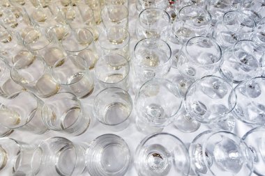 Boş gözlük satırlar en iyi görünümü'nde düzenlenen