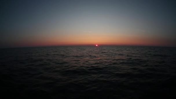 Soleil à l'horizon en mer, Europe 