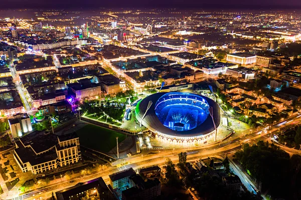 Ana stadyumda halka açık etkinlik düzenlendi. Minsk futbol saha — Stok fotoğraf