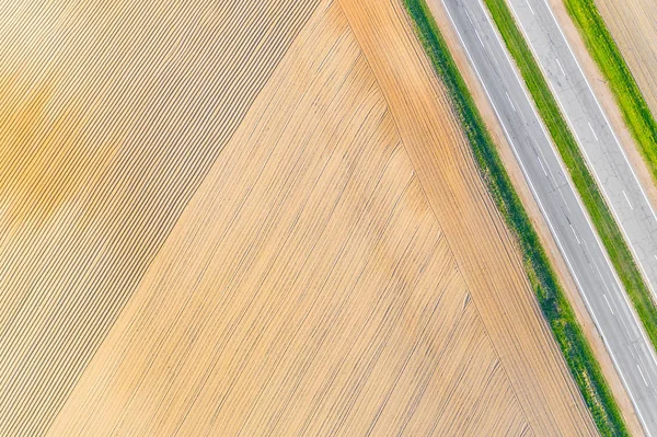 夏の干ばつ、空中風景。作物の概念 — ストック写真