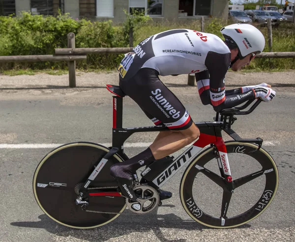 Bourgoin Jallieu Francja Maja 2017 Francuski Kolarz Warren Barguil Zespołu — Zdjęcie stockowe