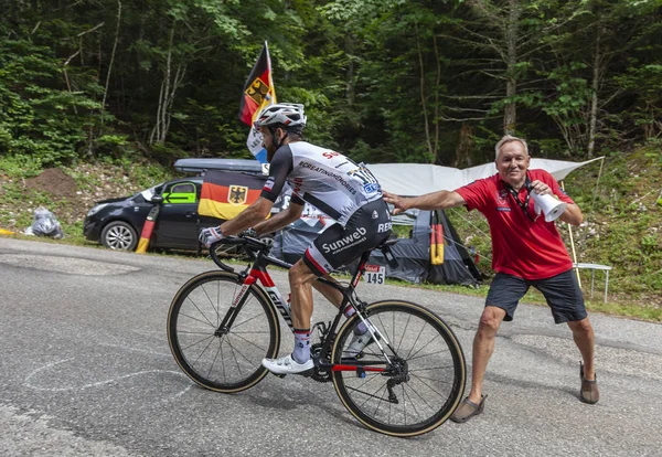 チャット フランス 2017 ドイツの自転車チーム Sunweb ツールド フランス 2017 の段階 チャット登山道のサイモン — ストック写真