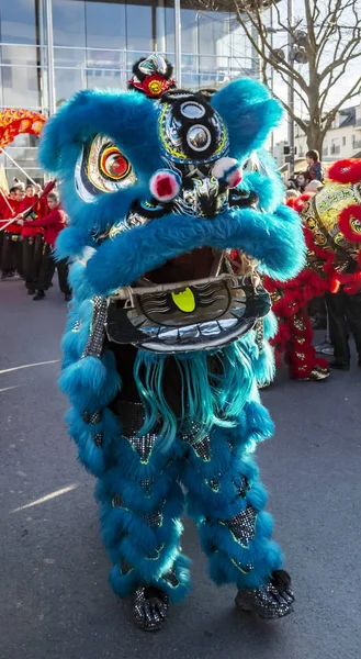 Noisy Grand France February 2018 Blue Chinese Lion Performing Street — Stock Photo, Image