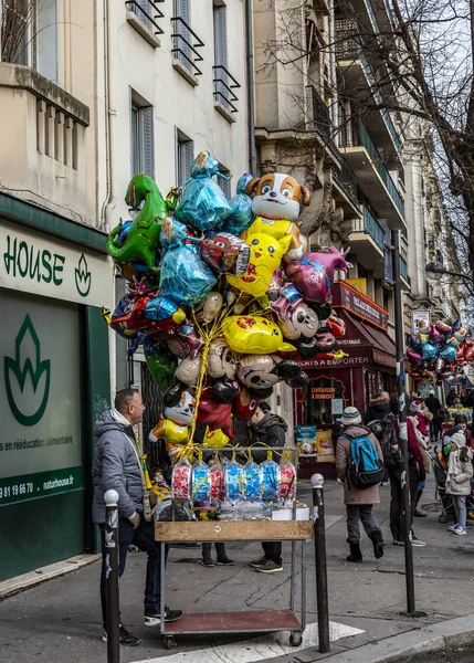 Stand van Souvenirs - Carnaval de Paris 2018 — Stockfoto