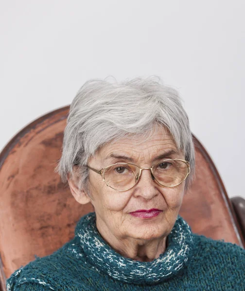 Portrait of an Old Woman — Stock Photo, Image