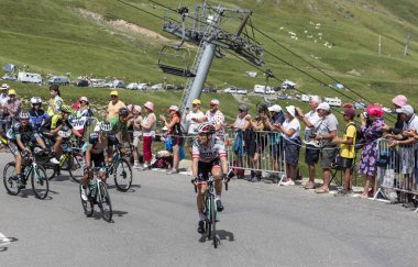 Bisikletçiler Grubu Col du Tourmalet 'de - Fransa Bisiklet Turu 2018