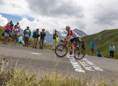 Bisikletçi Tim Wellens Col de Iseran'da - Fransa Bisiklet Turu 2019