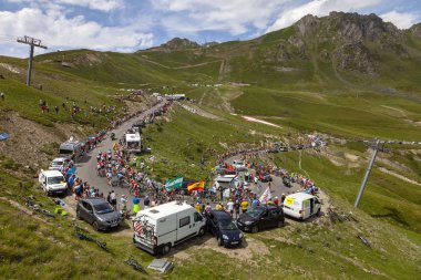 Peloton üzerinde Col du Tourmalet - Tour de France 2018