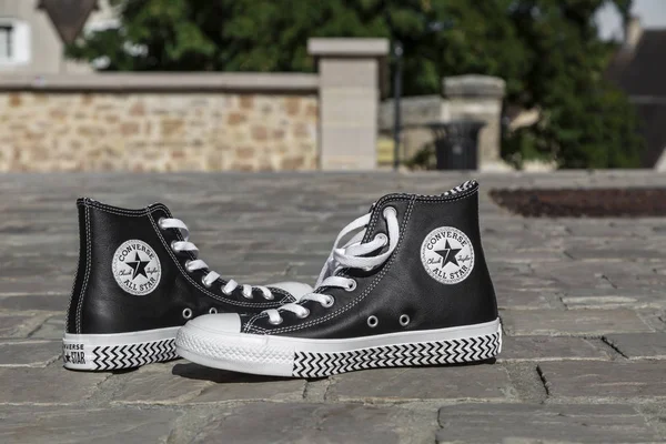 Un par de zapatillas All Star Converse — Foto de Stock