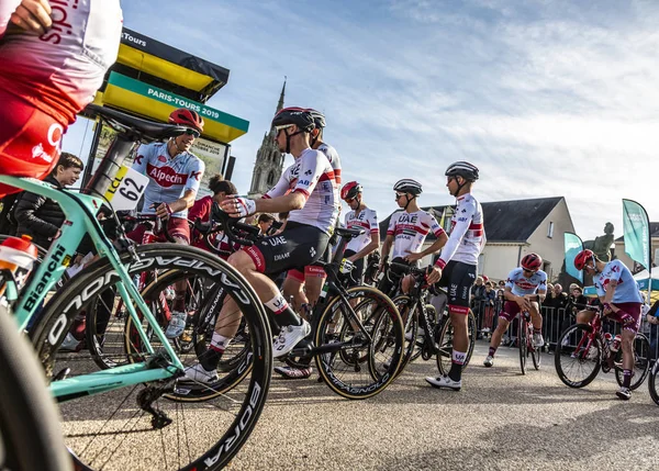 Diskuse o cyklistech - Paris-Tours 2019 — Stock fotografie