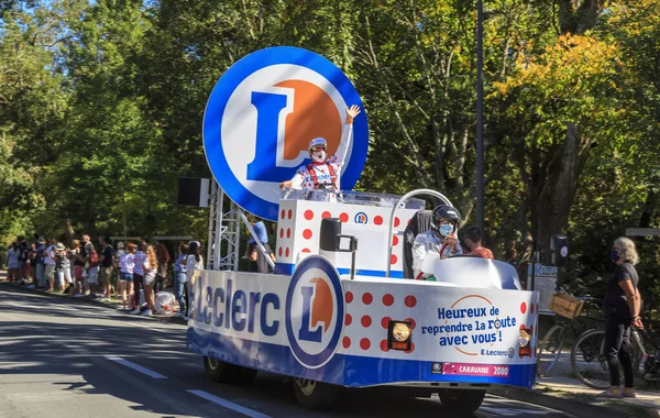 Rochelle França Setembro 2020 Caminhão Supermercado Leclerc Dirigindo Caravana Publicidade — Fotografia de Stock