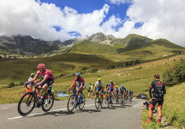 Col Madeleine France Août 2020 Vue Arrière Peloton Qui Grimpe — Photo