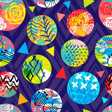 Afrika batik tropikal seamless modeli. Soyut alışılmadık yaz saati dekorasyon, üçgenler kolaj tropikal hurma kupa çiçek süsleme bırakır. Çizilmiş vektör çizimler el.