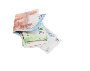 Yeni 200 ve 2000 dahil olmak üzere para birimi Ruslar ruble kümesinde RUB'dir. Beyaz arka plan üzerinde izole. Kırpma yolları tasarruf.