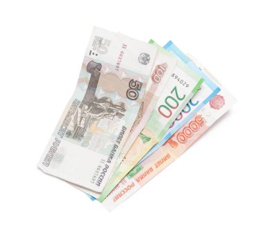 Yeni 200 ve 2000 dahil olmak üzere para birimi Ruslar ruble kümesinde RUB'dir. Beyaz arka plan üzerinde izole. Kırpma yolları tasarruf.