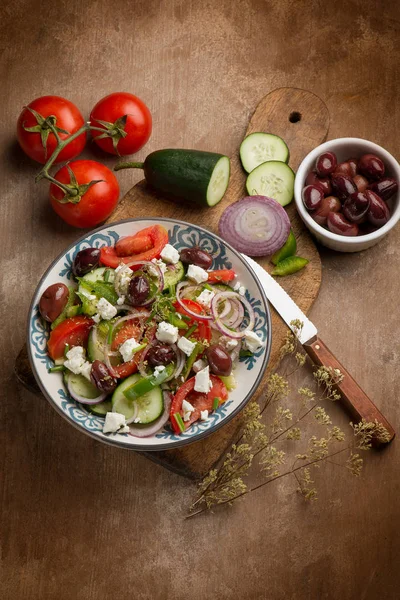Vista Close Salada Grega Tradicional Com Queijo Feta — Fotografia de Stock