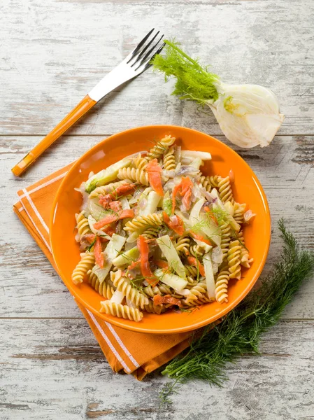 Fusilli Smoked Salmon Raw Fennel — Stock Photo, Image