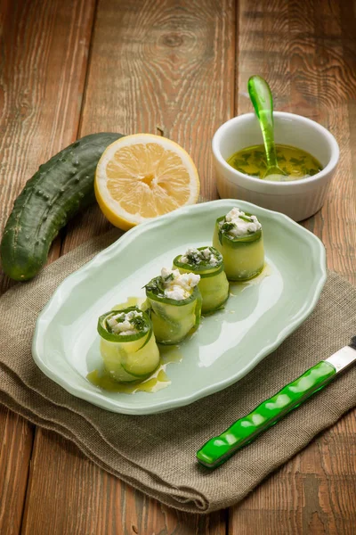 Filled Sliced Cucumber Fresh Cheese Lemon Oil Sauce — Stock Photo, Image