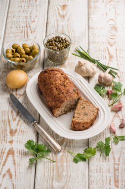 patates ve maydanoz ile köfte