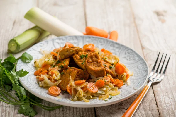 Tempeh Stew Carrots Leek Parlsey — Stock Photo, Image