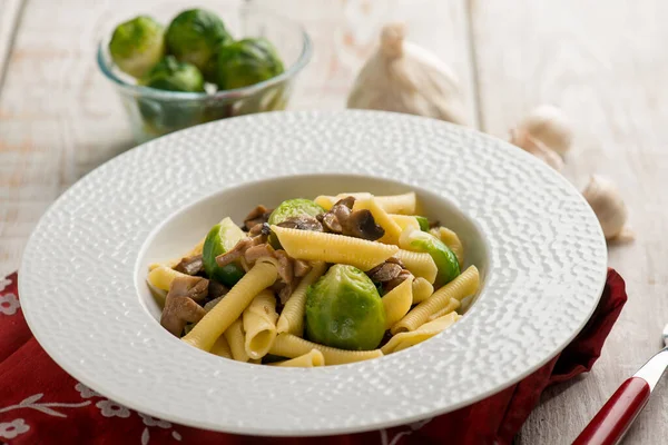 Pasta Brussels Sprouts Mushroom — Stock Photo, Image