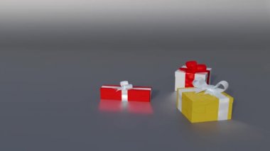 Halk karanlık bir arka plan ile görünen birçok renkli Noel hediyeleri