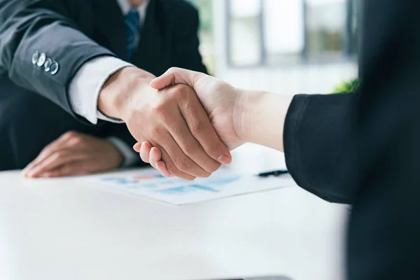 Handshake Biznesmenów Przedstawicieli Biznesu Dłoń Potrząsać Dobry Interes Koncepcja Spotkanie — Zdjęcie stockowe