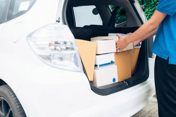 Delivery Service Mailing Logistic Concept Delivery Driver Loading His Van — Stock Photo, Image