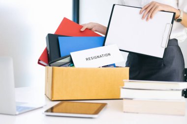 İş, işsizlik, iş değişikliği kavramı istifa etti.. 