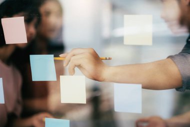 İş planlama ve beyin fırtınası.