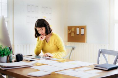 Planlama uygulama geliştirme kroki düzeni tel kafes tasarımı.