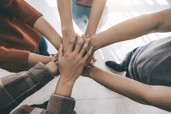 Conceito de colaboração do trabalho em equipe . — Fotografia de Stock