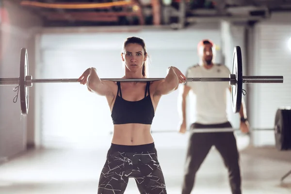 Young Muscular Woman Doing Cross Workout Personal Trainer — Stock Photo, Image