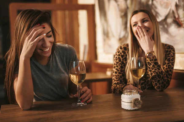 Smiling Young Women Sitting Cafe Talking Drinking Wine — Stock Photo, Image