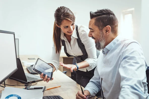 Creative Bussinesteam Werkt Aan Nieuw Project Kantoor — Stockfoto