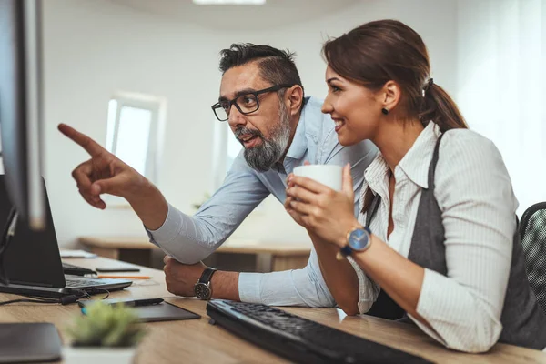 Creative Bussinesteam Werkt Aan Nieuw Project Kantoor — Stockfoto