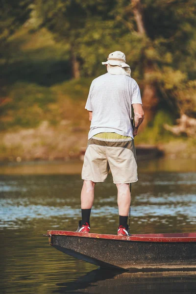 Back View Senior Man Standing Boat Fishing Wooden Boat — Stock Photo, Image