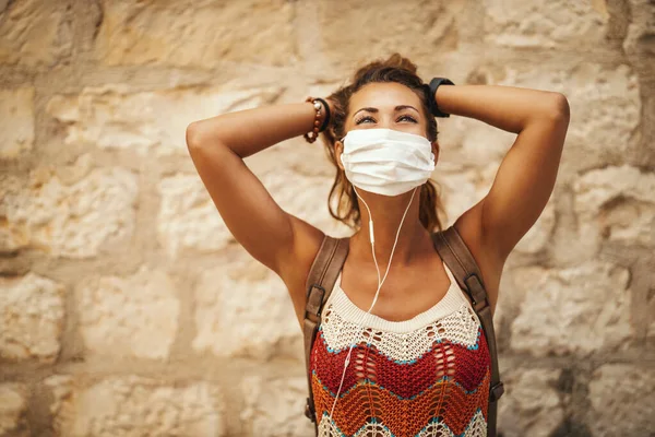 Shot Happy Young Woman Protective Mask Spending Time Vacation Having — Stock Photo, Image