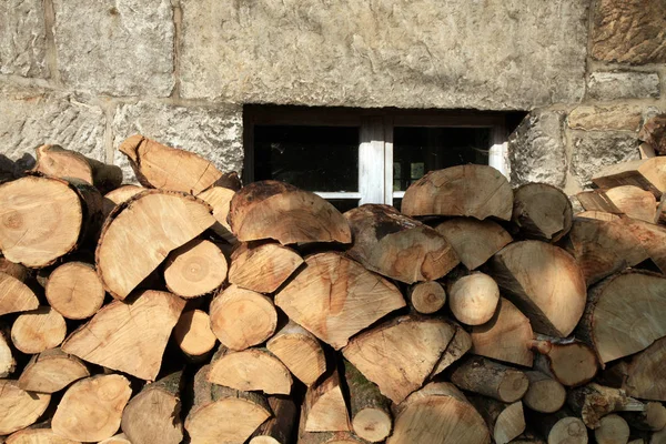 Montón Leña Preparación Leña Para Invierno Una Antigua Granja Granja — Foto de Stock