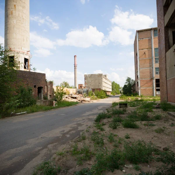 Ruínas Uma Fábrica Industrial Muito Poluída Série Industrial — Fotografia de Stock