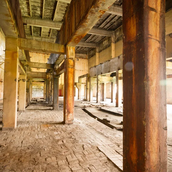Ruïnes Van Een Zeer Sterk Vervuilde Industriële Fabriek Industriële Series — Stockfoto