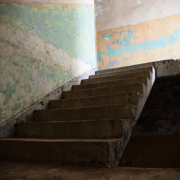 Zříceniny Velmi Silně Znečištěné Průmyslové Továrny Průmyslové Řady — Stock fotografie