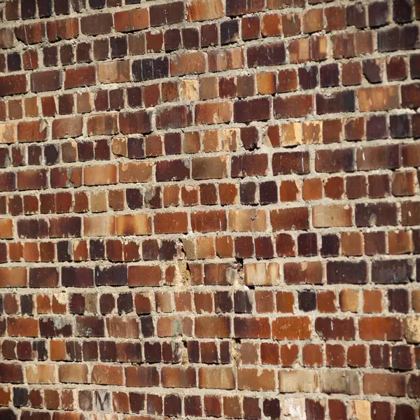 Groothoekzicht Een Oude Muur Verlaten Fabrieksgebouw — Stockfoto