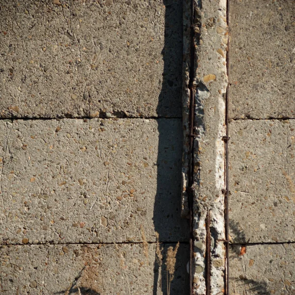 Weitwinkelblick Auf Eine Alte Mauer Verlassene Fabrikhalle — Stockfoto