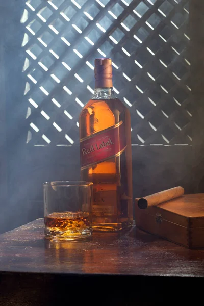 Phuket Thailand April 2020 Johnnie Walker Red Label Blandade Whisky — Stockfoto