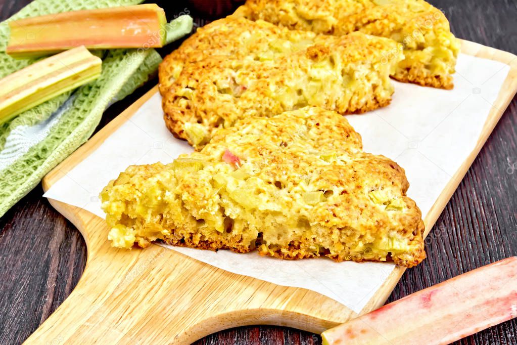 Scones with rhubarb on board